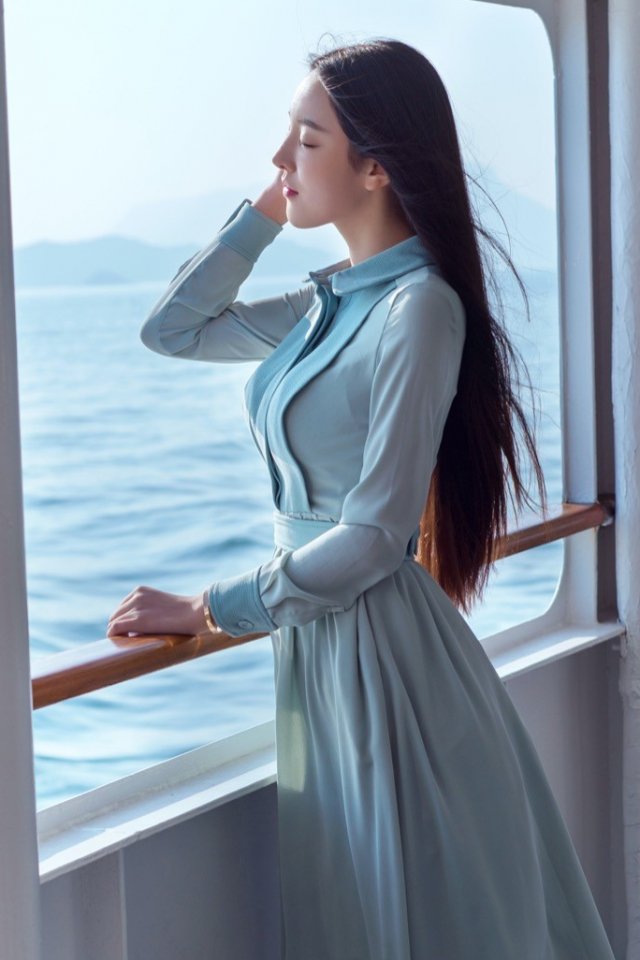 與美女同事同遊日本,迷人的笑容瞬間把我征服