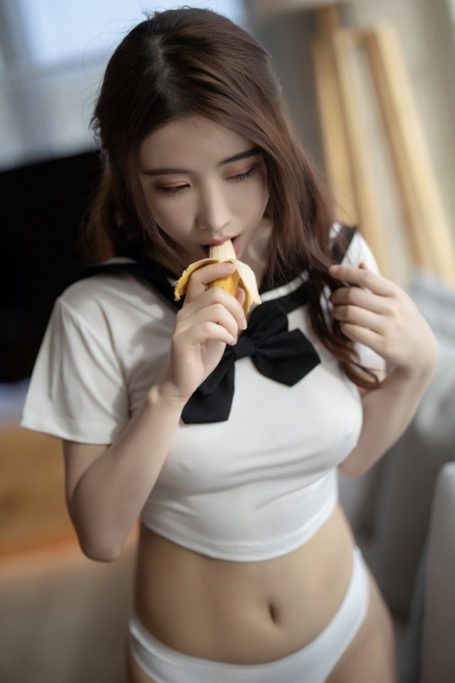 御姐装嫩最致命 女神绯月樱水手服诱惑真空秀奶