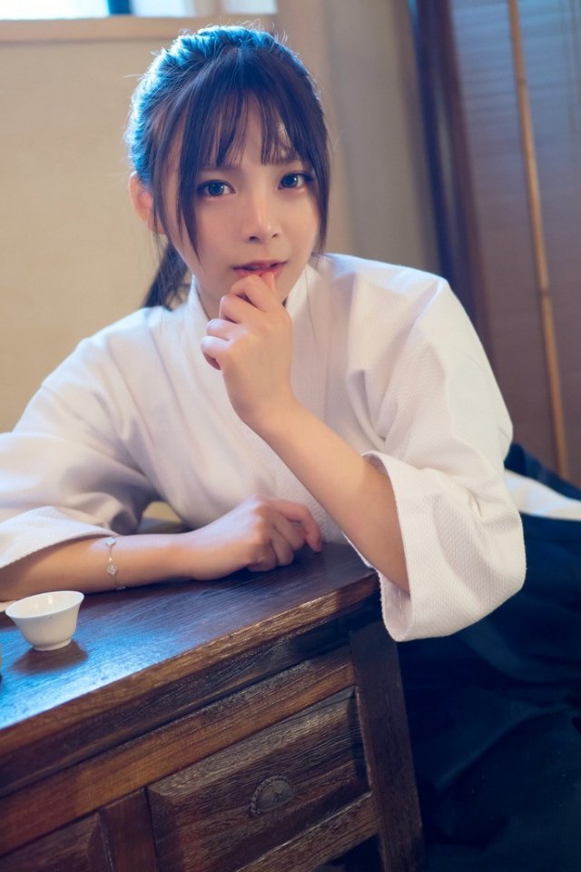 気质の美人の夏木穎は清新で目を養って写真を撮って、あなたは心が动きましたか